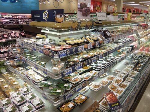 塩分の代わりに“だし”で旨味を出す、“だし香る”シリーズは７４SKUにまで増えている