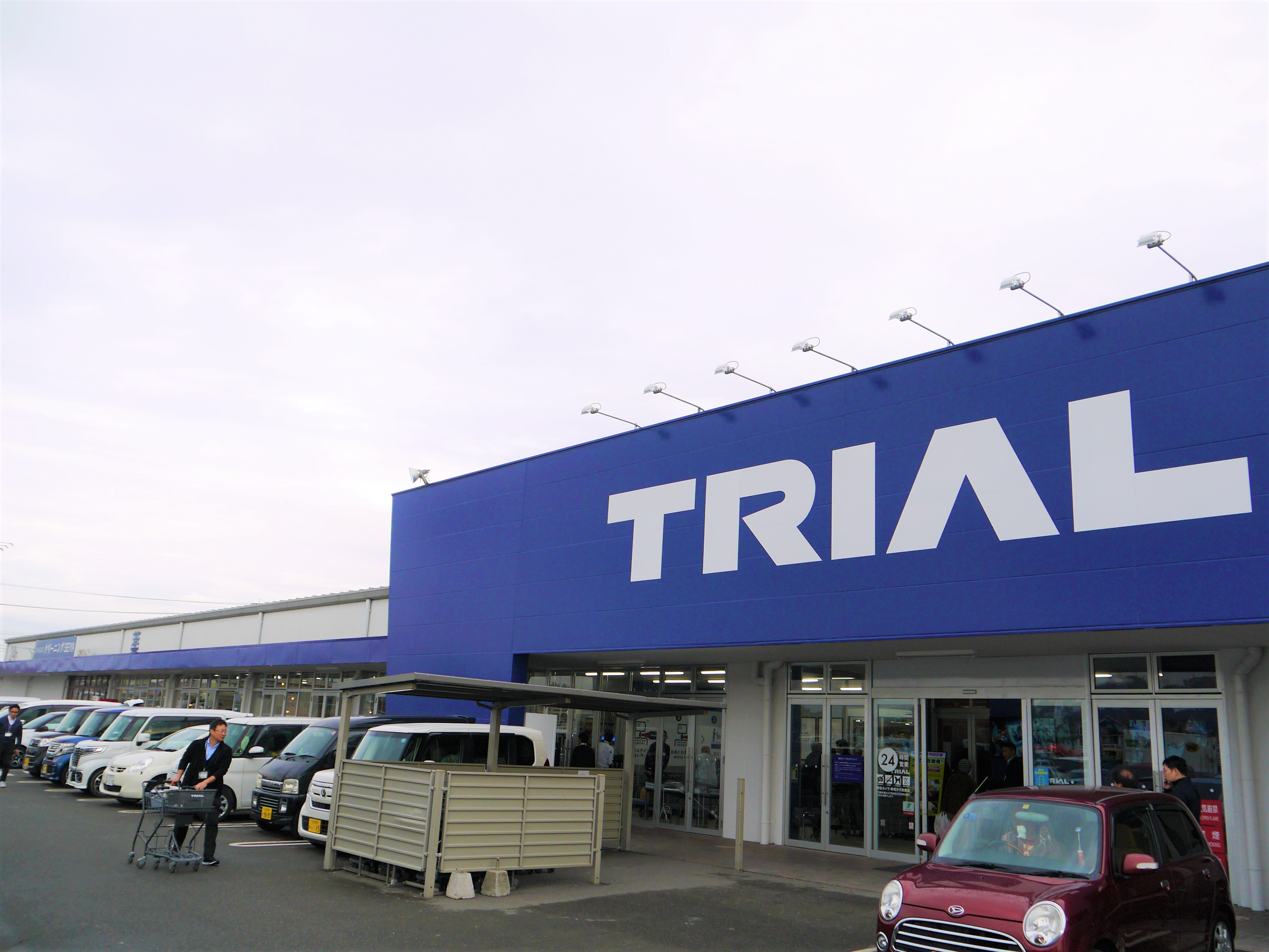 【中古】 小売業のマーケティング革新 アメリカ流再生商法に学ぶ/ビジネス社/西村哲 中古】 小売業のマーケティング革新 アメリカ流再生商法に学ぶ
