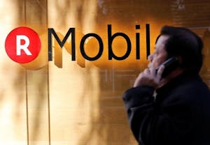 楽天モバイルロゴ