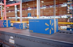 ウォルマート、ECサイト出店者向けの宅配受託サービスを開始、アマゾンに対抗