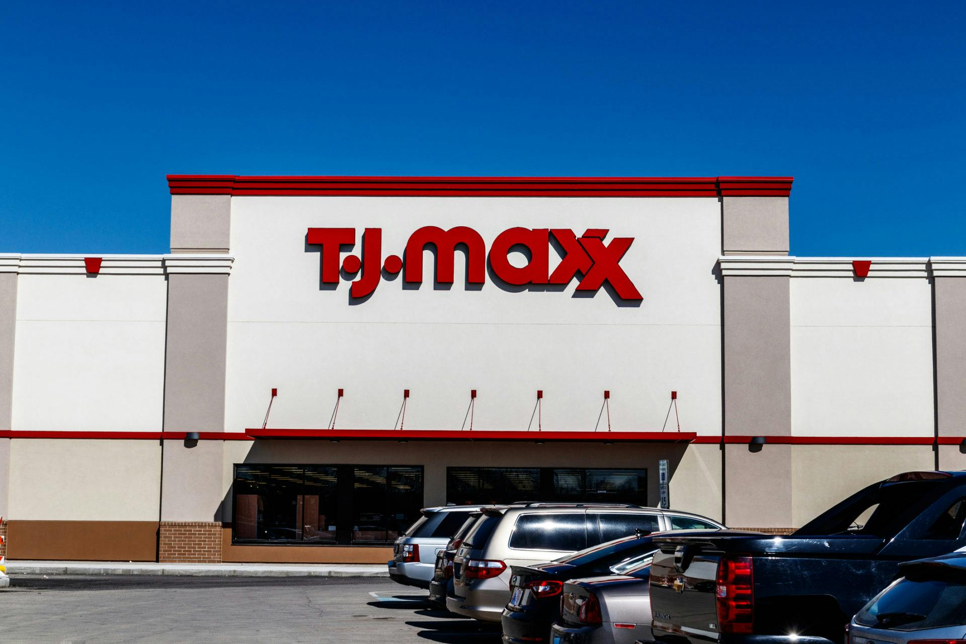 T.J. Maxx(TJX)