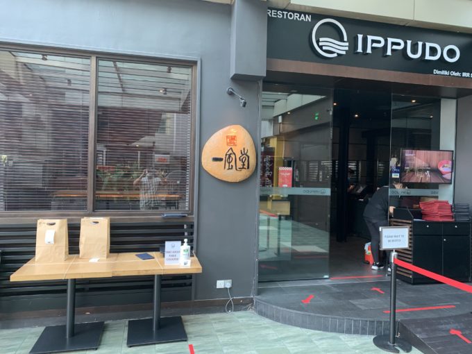 クアラルンプール市内の「一風堂」。営業を再開したものの客足はまばら