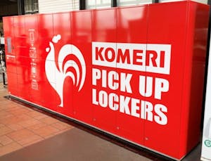 コメリパワー河渡店のEC「コメリドットコム」で注文した商品を24時間いつでも受け取れる、専用ロッカー「KOMERI PICK UP LOCKERS」