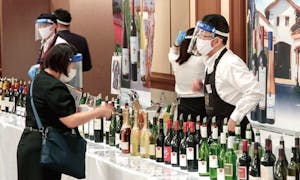 コロナウイルス感染拡大に万全の配慮を施して行われた国分の輸入洋酒展示会