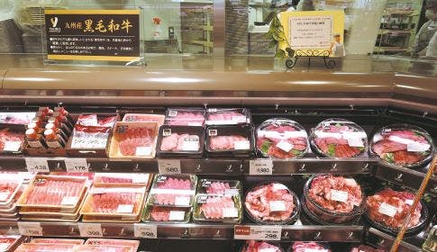 アピタ宇都宮店の精肉売場