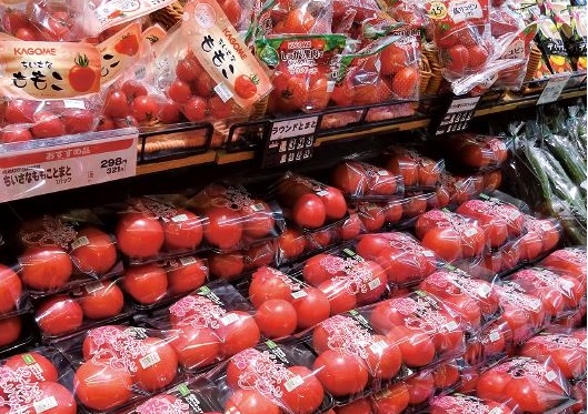 ヨークの青果部門のトマト