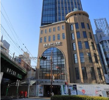 「神戸三宮阪急ビル」の商業施設部分の核店舗として出店する