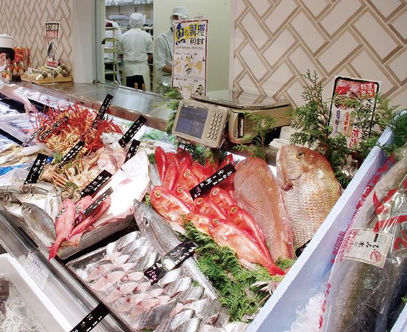 イズミヤ「寝屋川店」の水産部門