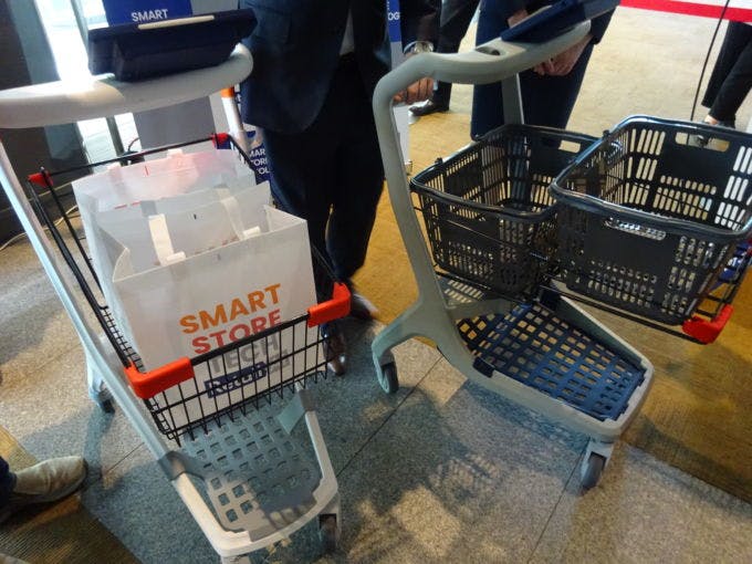 「スマートショッピングカート」の2種類の新モデル