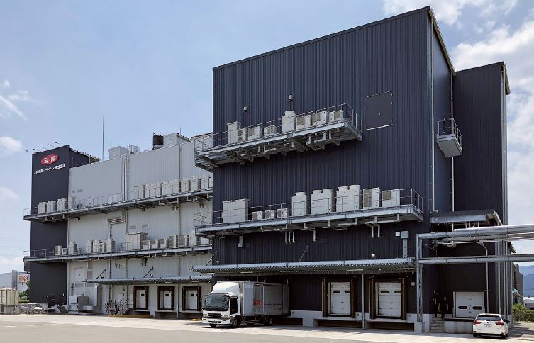 大小2タイプのプロセスセンターを使い分ける！イオン九州の差別化戦略