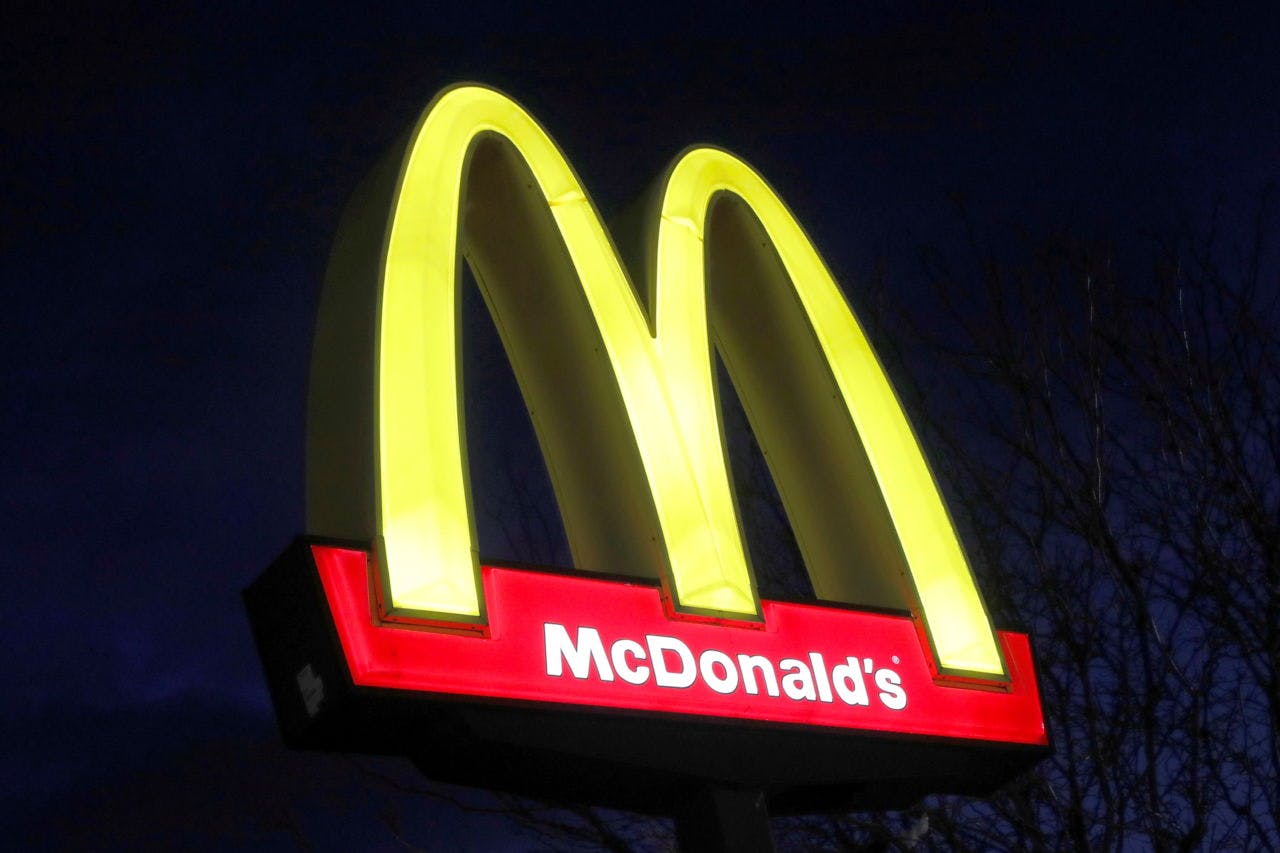 米マクドナルドの看板