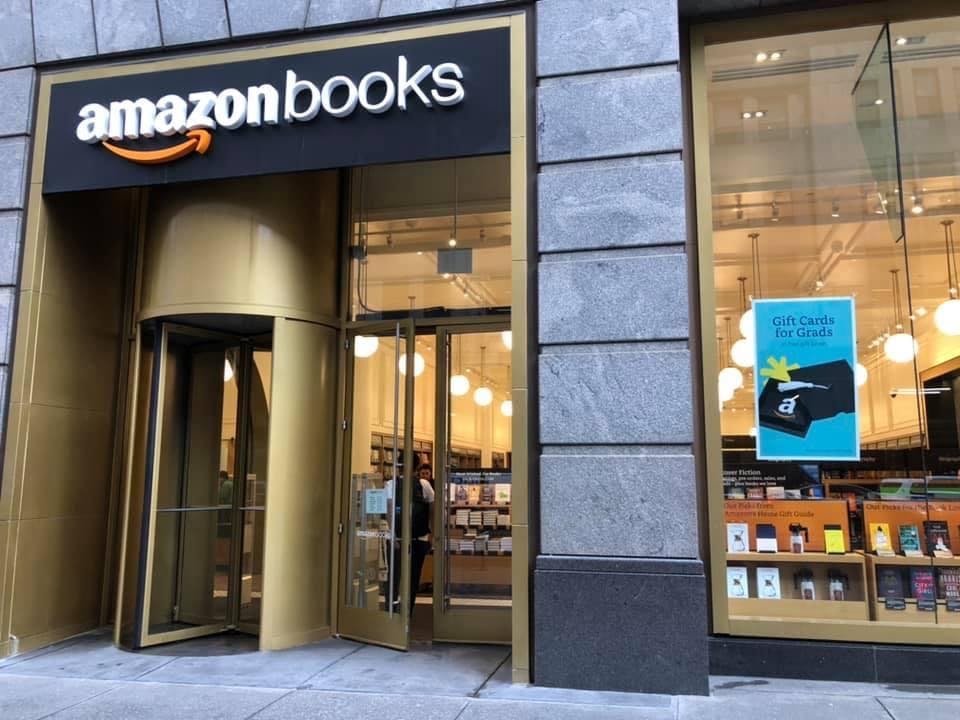 アマゾン・ブックス