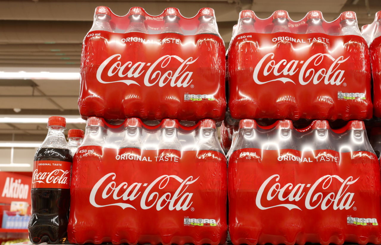 最終価格‼️コカコーラユニフォーム　ブルゾン　オールドタイプ丸ロゴ未使用極上品 Yahoo!オークション -「*コカ・コーラ」(ユニフォーム) (ウエア
