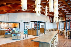 環境負荷低減の実証実験店「スターバックスコーヒー 皇居外苑 和田倉噴水公園店」