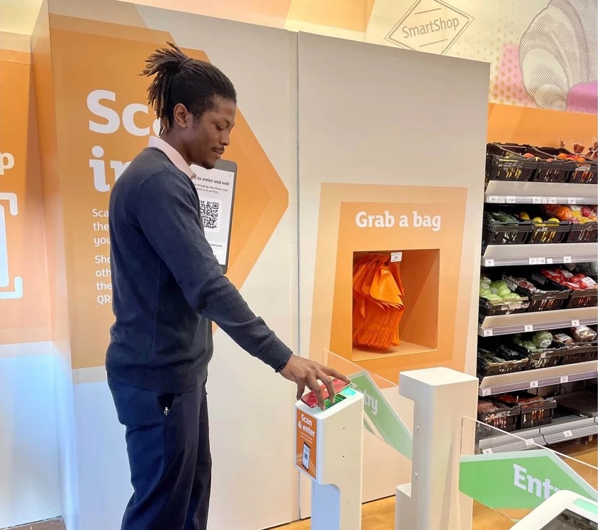 英セインズベリーが導入したアマゾンのレジなし決済システム