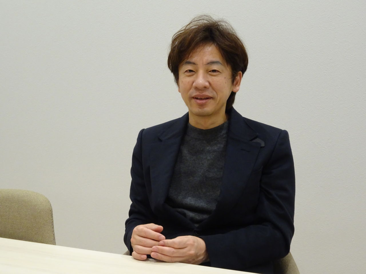 社長に小川洋平氏 創業以来初交代 世界展開を加速 - 日本経済新聞