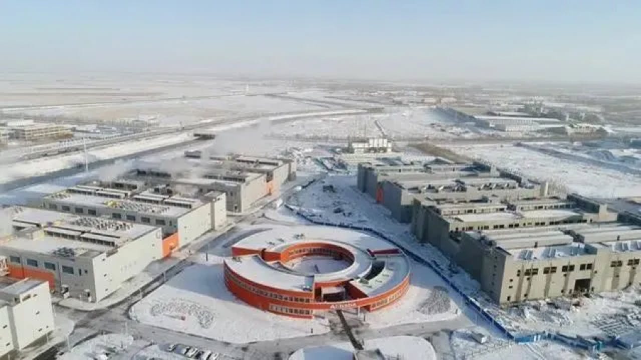 新京报より。冬季北京オリンピックデータセンター。
