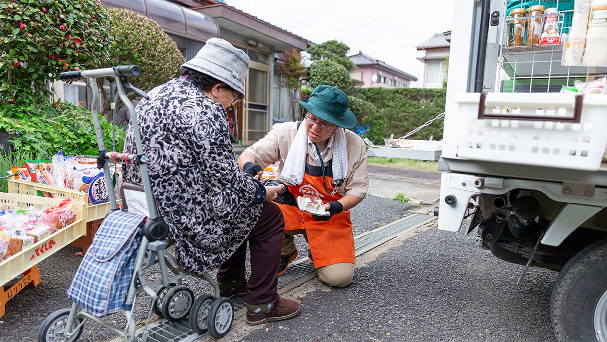 移動スーパーとくし丸