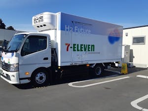 セブンーイレブン・ジャパンで導入済みの燃料電池小型トラック