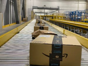 アマゾンジャパンのラストワンマイルの配送拠点「デリバリーステーション」