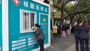 中国・北京市内に設けられた新型コロナウイルスのＰＣＲ検査場
