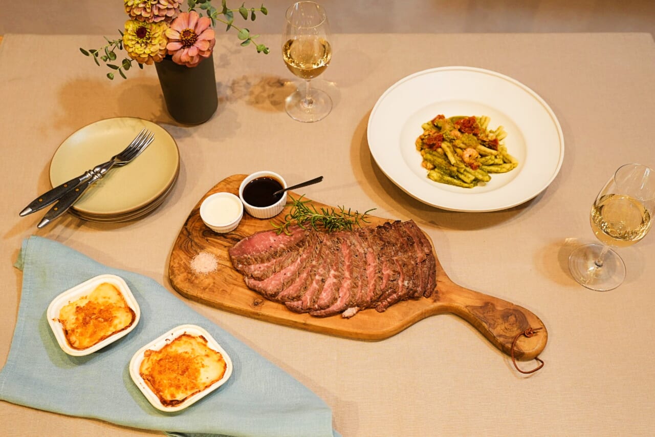 1品3000円超も！「RF1」のロック・フィールドが「高級冷凍食品