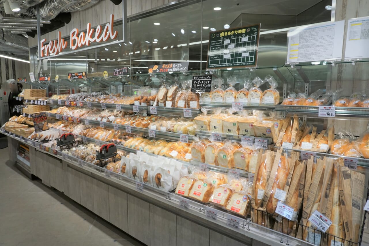 既存店売上高が6.3%増！ サミットのベーカリー部門を伸ばす3つの施策