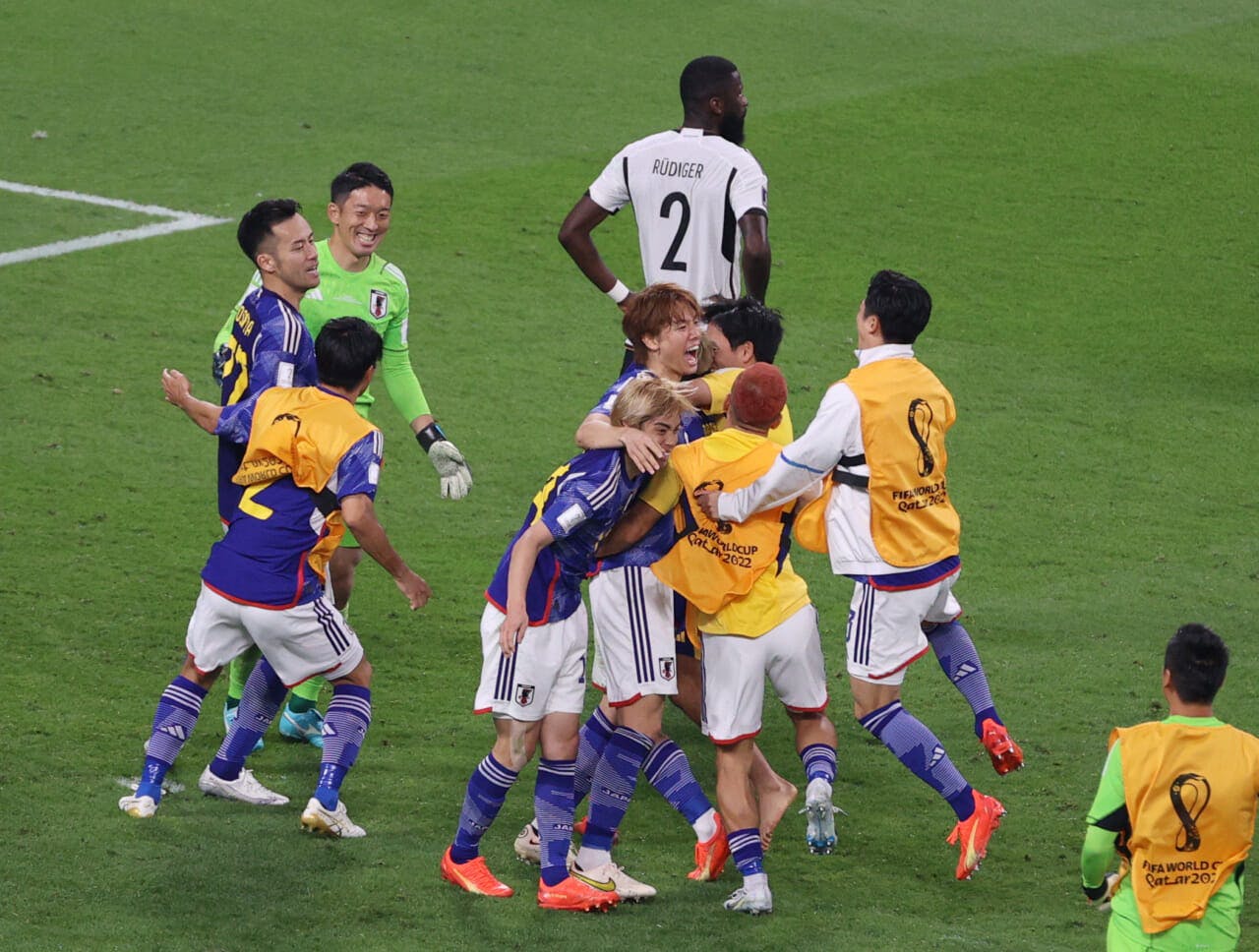 Ｗ杯サッカー／喜ぶ日本の選手たち