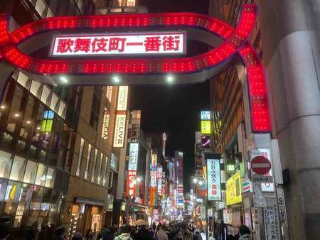 東京・新宿の歓楽街