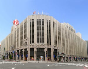 伊勢丹新宿店外観