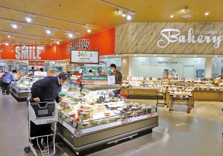 原信・ナルスは独自のMD「ニューコンセプトⅡ＋」売場