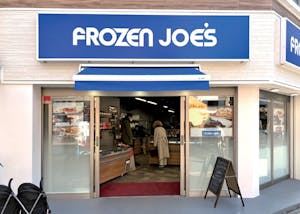 「FROZE NJOE'S」1号店の「元住吉ブレーメン通り店」