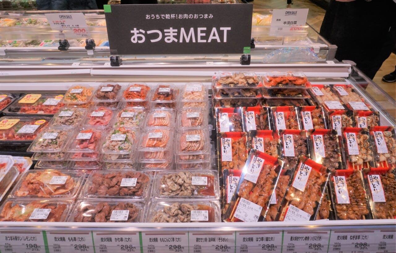 精肉売場では「おつまMEAT」