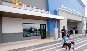 ウォルマートはペット・サービス店舗外観