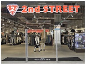 タイ1号店『2nd STREET BIG-C RAMA4』店舗画像