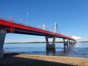 中国黒竜江省とロシアを結ぶ黒竜江大橋