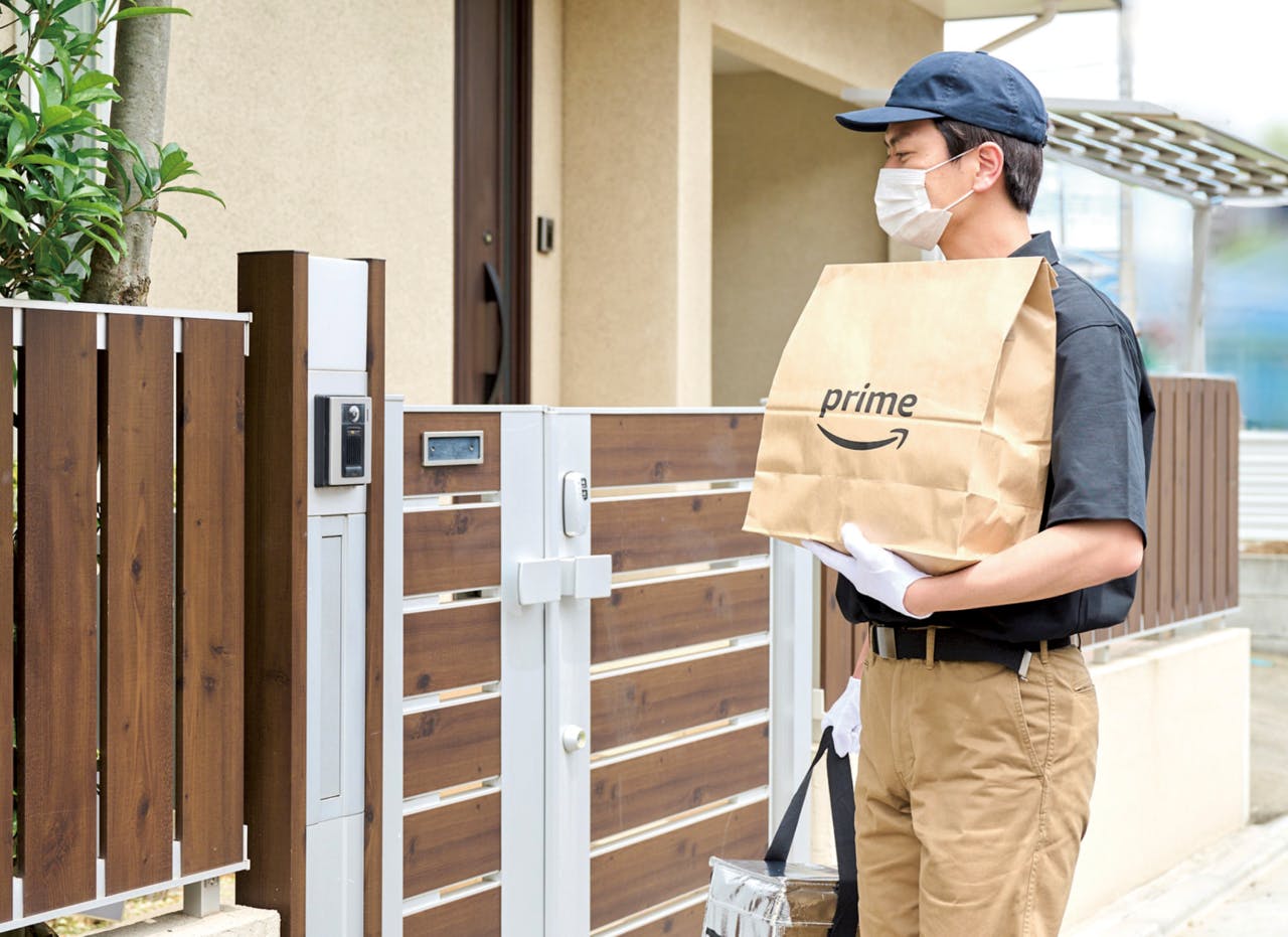 Amazonフレッシュの配送の様子