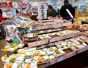 魚総菜のオリジナルブランド「魚菜屋」