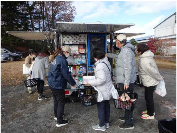 ウエルシア「うえたん号」での「遠隔健康医療相談」（アイキャッチ用）