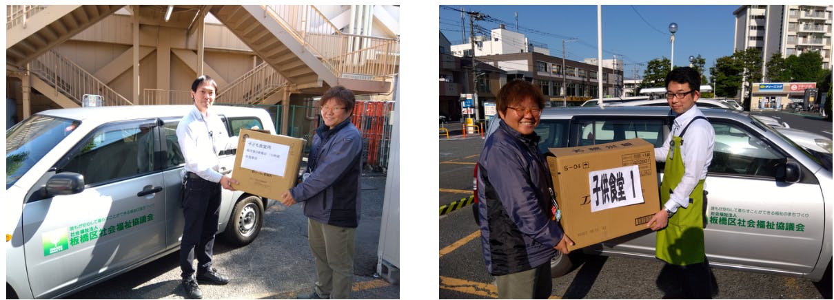 ライフ赤塚店とライフ前野町店で実施された子ども食堂への寄付の様子