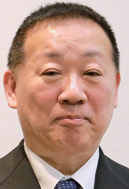 青山誠一氏