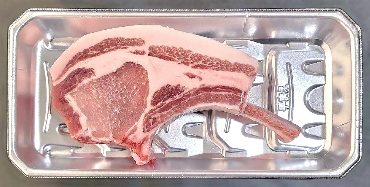 国産豚肉リブチャップ骨付きステーキ