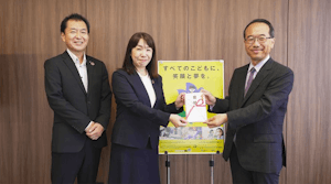 イトーヨーカ堂など、「こどもの未来応援基金」へ募金を贈呈