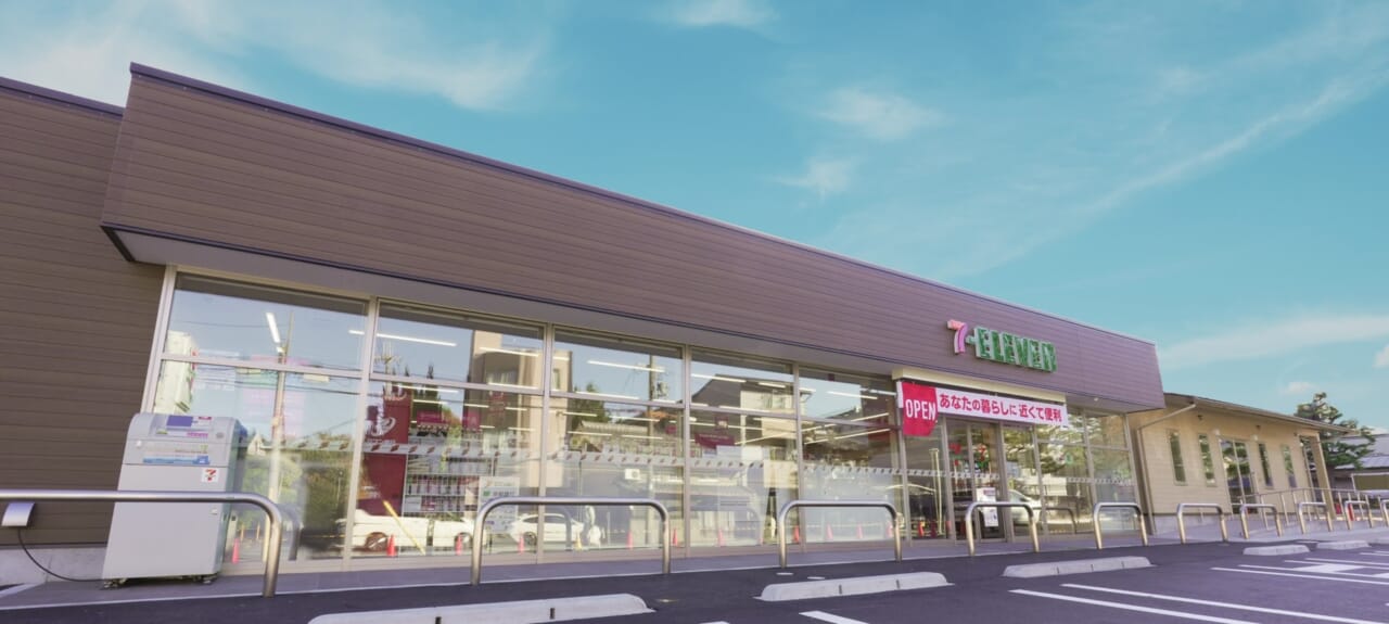 セブン‐イレブン、地域交流施設併設×京都市産木材100％の木造店舗