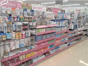 やまやのダイソーコーナー