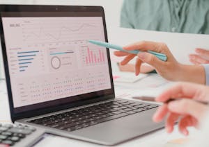 データ分析 イメージ