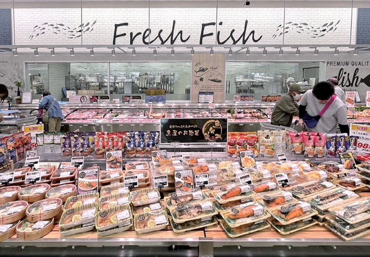 オークワ春日井店の鮮魚売場
