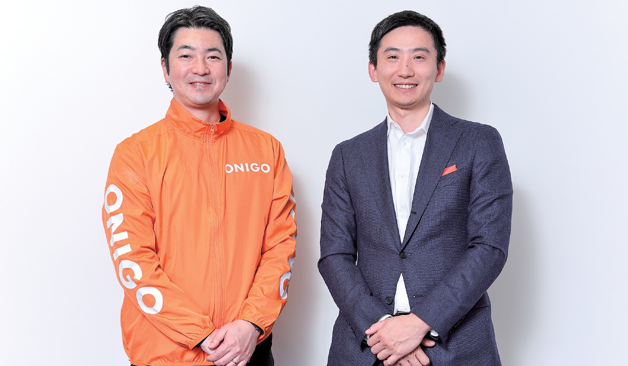 梅下直也氏（左）、伊藤弘雅氏（右）