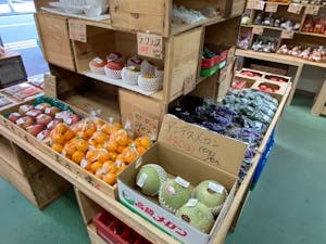 八百屋ノ直売所 原町本店の店内