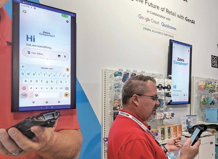 米ターゲットとゼブラ・テクノロジーズらが共同で行う、生成AIを活用した業務プロセスの自動化のデモの様子